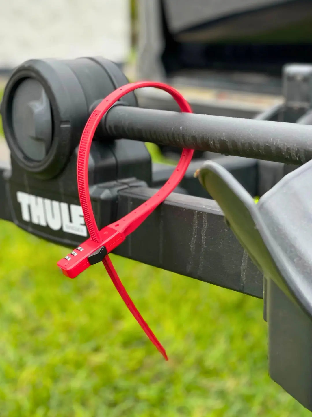 Candado Bell QuickZip: Seguro para Bicis, Scooters y Cascos