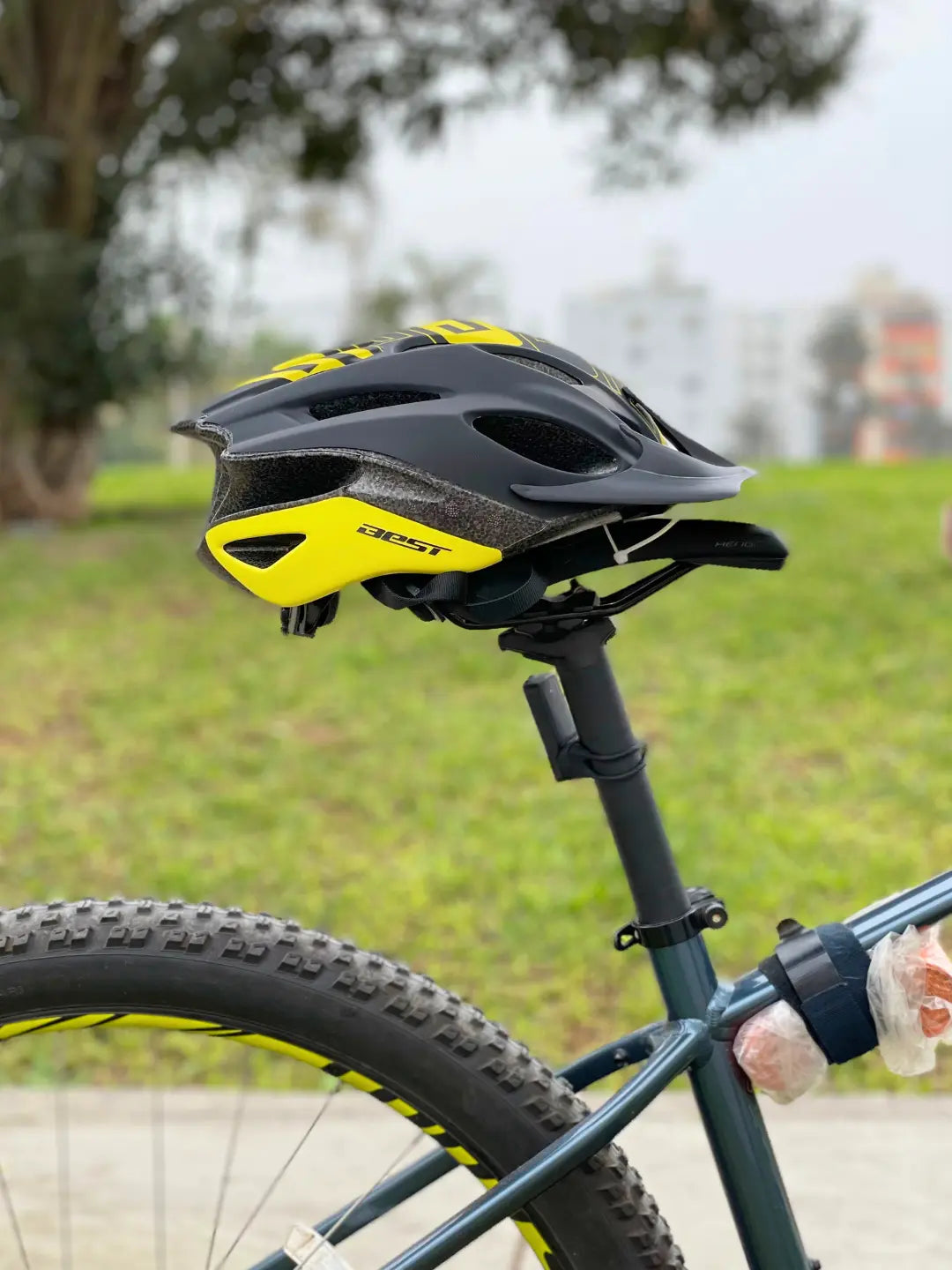 Casco de Ciclismo Essential - Protección y Comodidad para Ciclistas