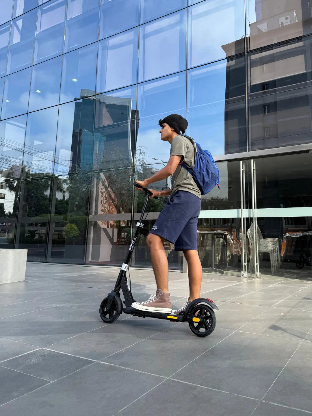 Scooter + Casco | Pack de Seguridad al Mejor Precio