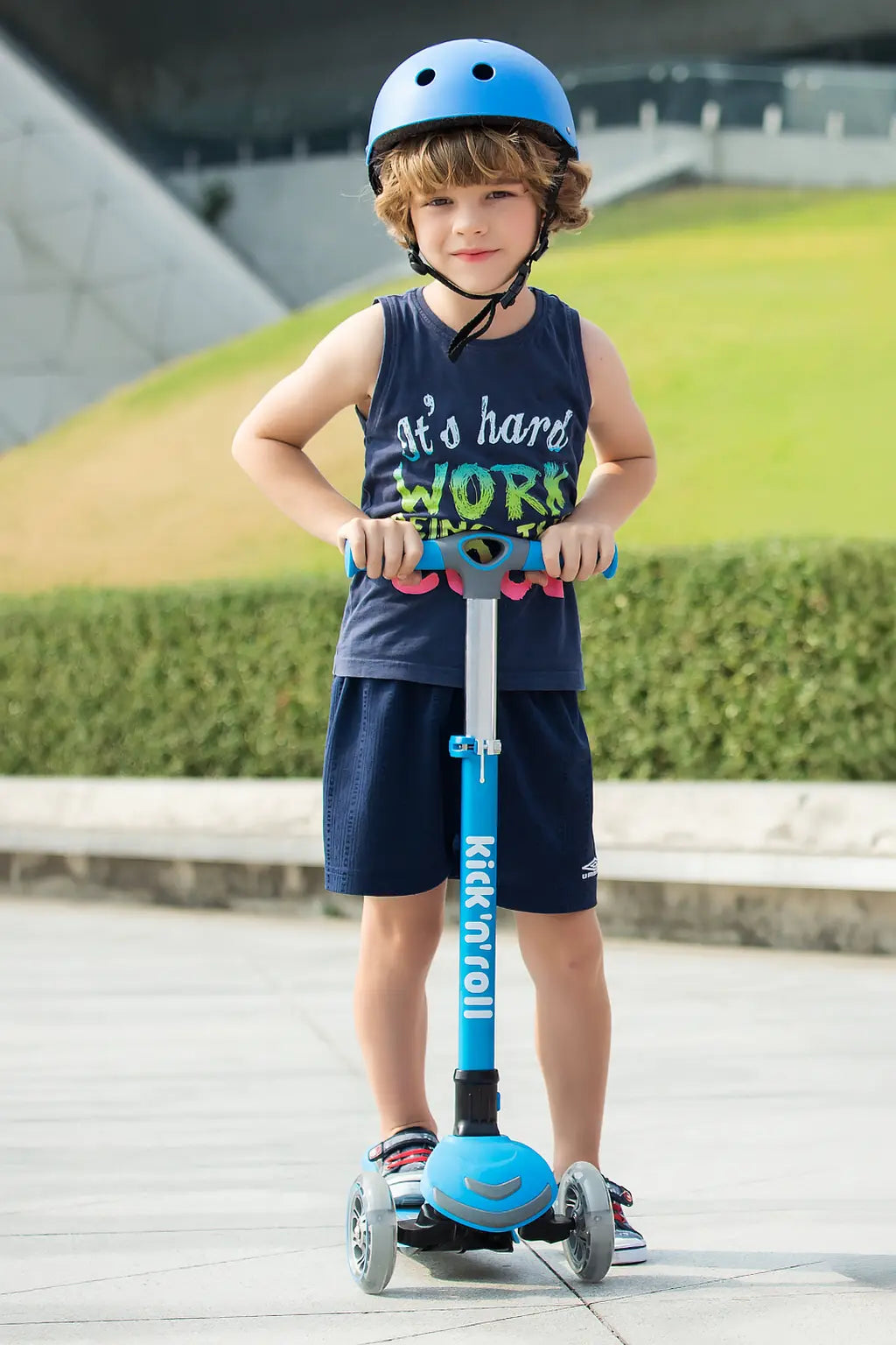 Scooter Kicknroll para niños de 3 a 10 años con ruedas led