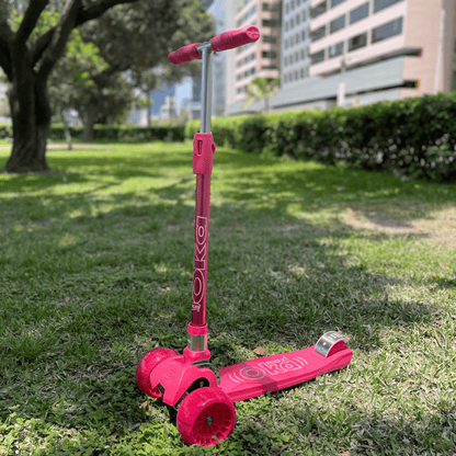 Scooter Plegable con Luz para Niños Color Rosa