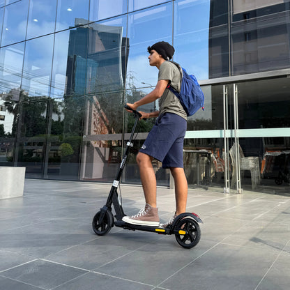 SCOOTER DE DOS RUEDAS PARA NIÑOS DESDE LOS 7 AÑOS.webp__PID:28a3e8a0-c8c1-4b12-8f61-f6633ac8e02a